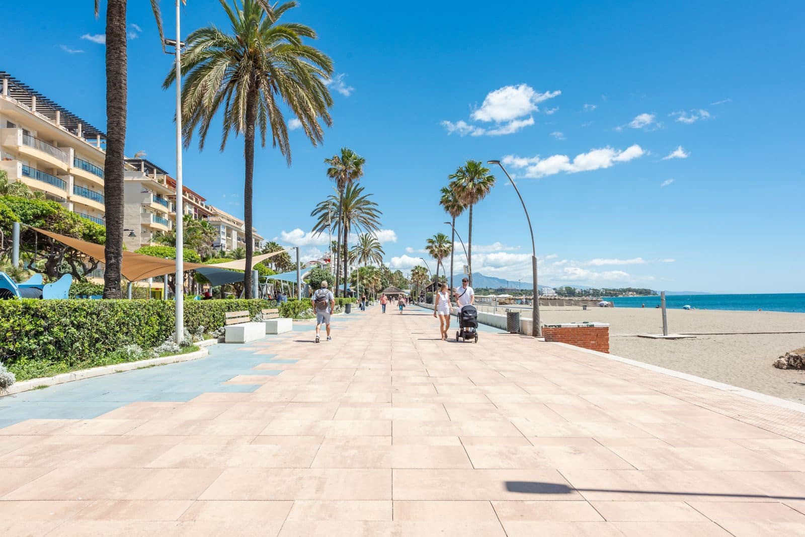 1 makuuhuone Ranta-asunto myytävänä paikassa Estepona - 259 000 € (Ref: 9878433)