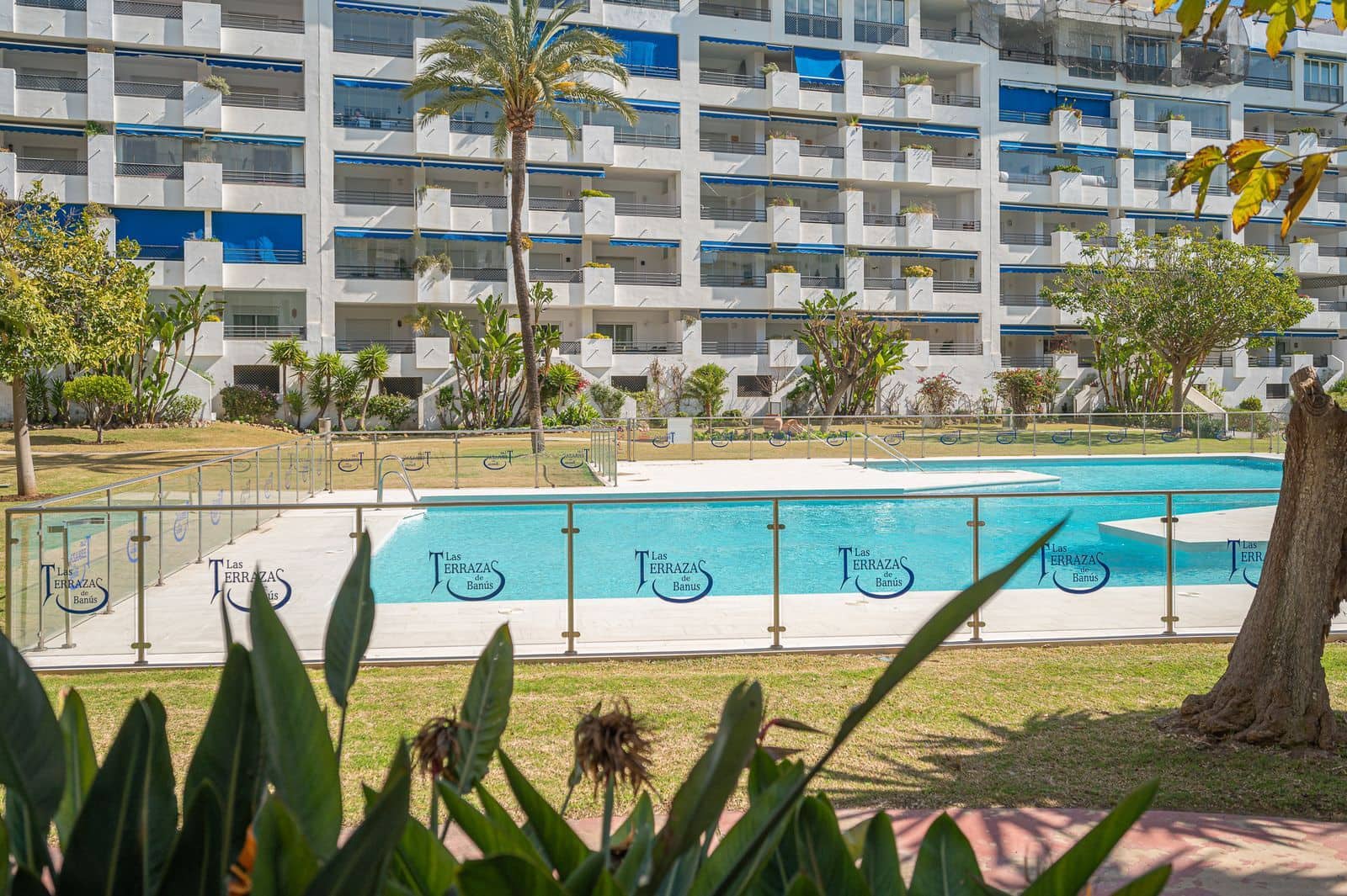 4 slaapkamer Penthouse te koop in Puerto Banus - € 1.050.000 (Ref: 9878435)