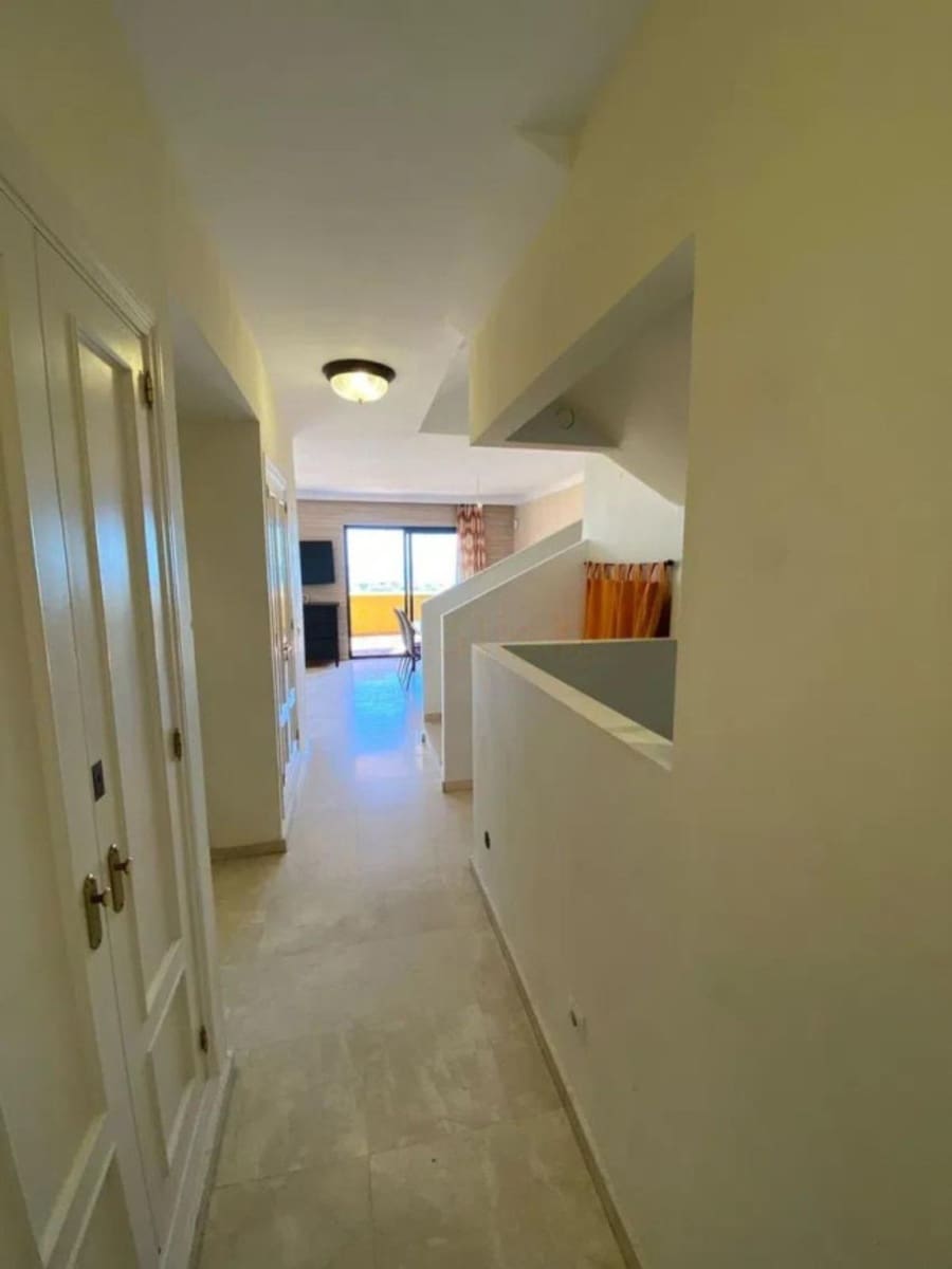 4 soveværelse Penthouse til salg i Estepona - € 590.000 (Ref: 9878437)