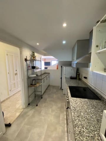 4 soveværelse Penthouse til salg i Estepona - € 590.000 (Ref: 9878437)