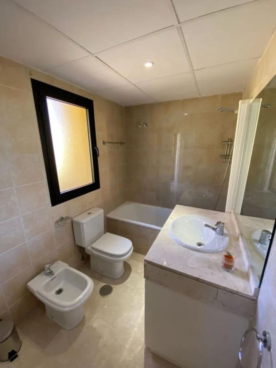 4 soveværelse Penthouse til salg i Estepona - € 590.000 (Ref: 9878437)