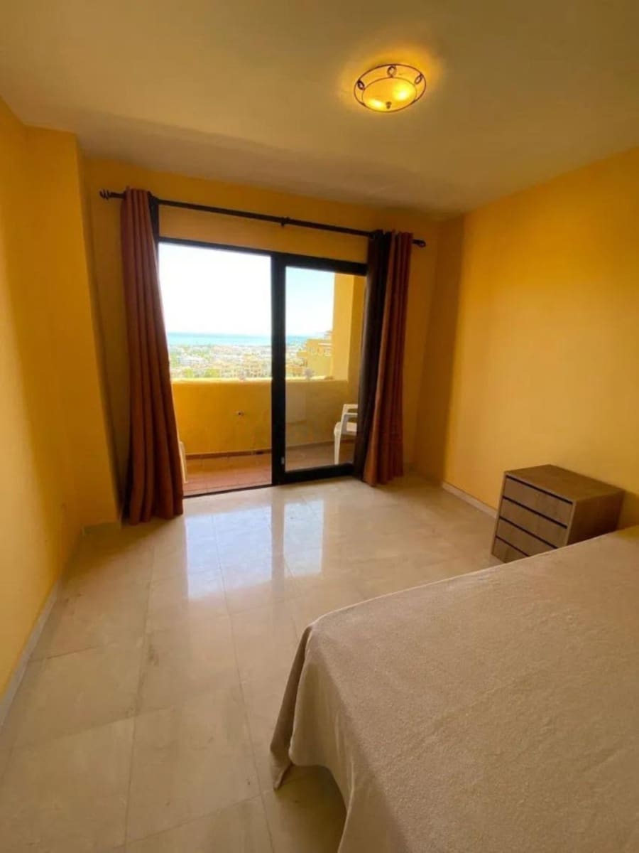 4 soveværelse Penthouse til salg i Estepona - € 590.000 (Ref: 9878437)