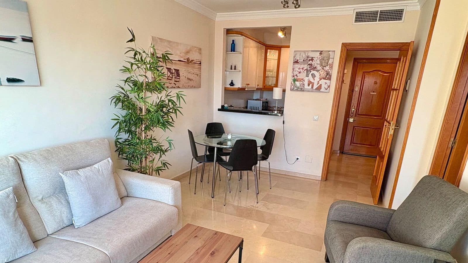 1 soverom Leilighet til salgs i Marbella - € 420 000 (Ref: 9878440)