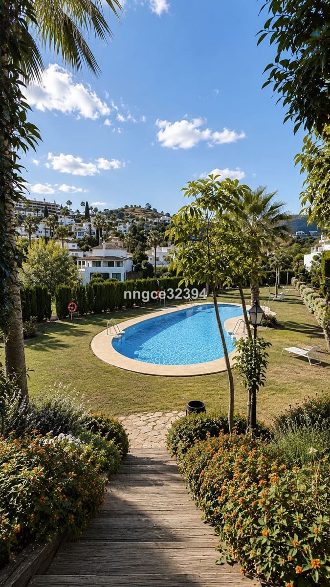 3 soveværelse Penthouse til salg i Nueva Andalucia - € 875.000 (Ref: 9878441)