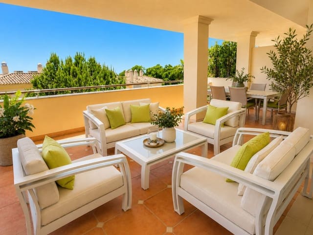 3 chambre Appartement à vendre à Sierra Blanca, Marbella - 950 000 € (Ref: 9884370)