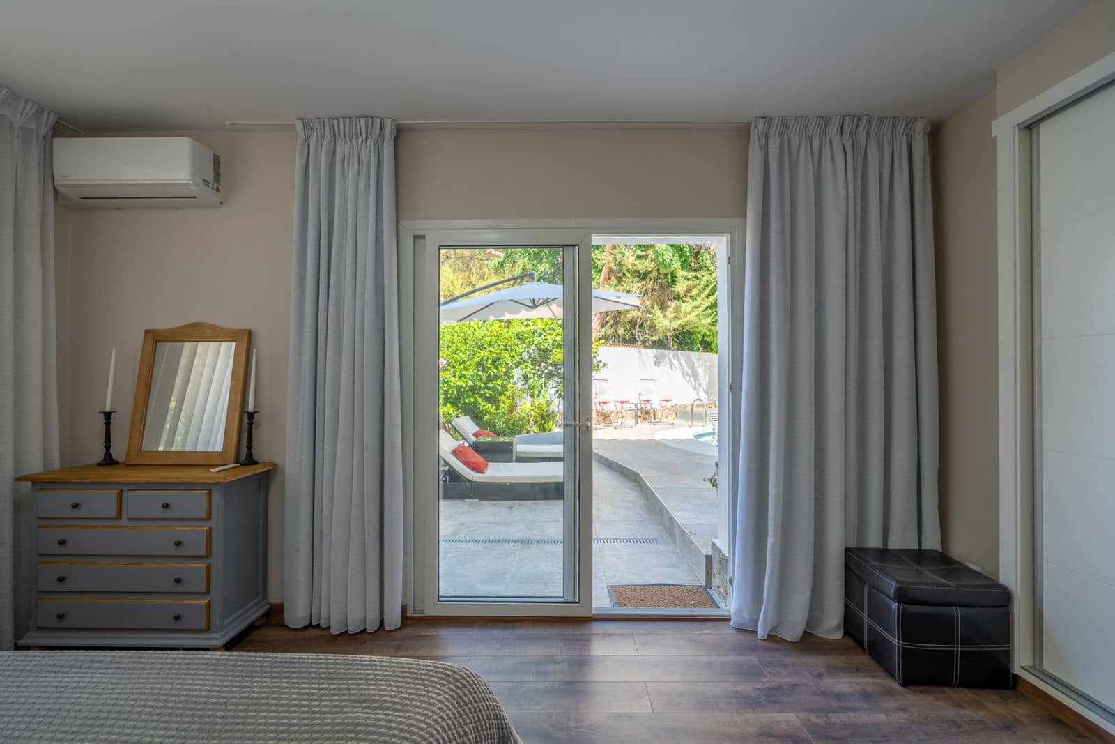 4 Zimmer Villa zu verkaufen in Marbesa - 1.295.000 € (Ref: 9884381)