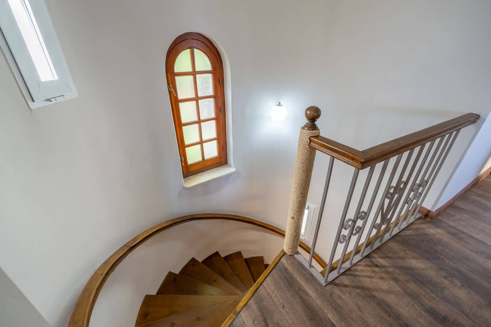 4 Zimmer Villa zu verkaufen in Marbesa - 1.295.000 € (Ref: 9884381)