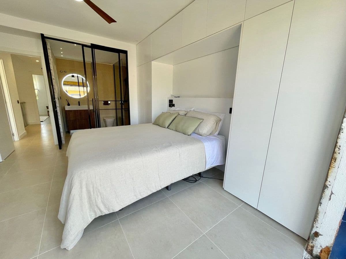 3 sypialnia Dom na sprzedaż w Nueva Andalucia - 785 000 € (Ref: 9884382)