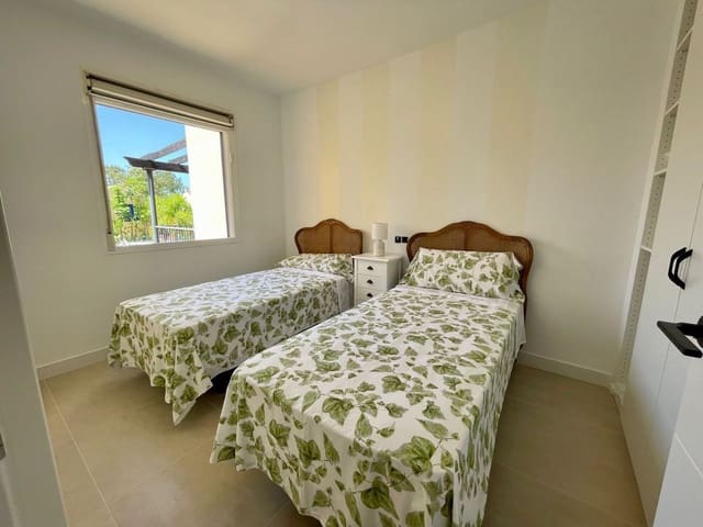 3 sypialnia Dom na sprzedaż w Nueva Andalucia, Marbella - 785 000 € (Ref: 9884382)