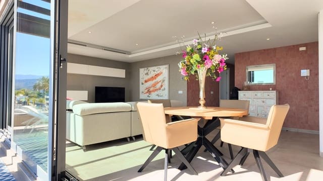 2 soveværelse Lejlighed til salg i Cancelada, Estepona - € 544.999 (Ref: 9884383)