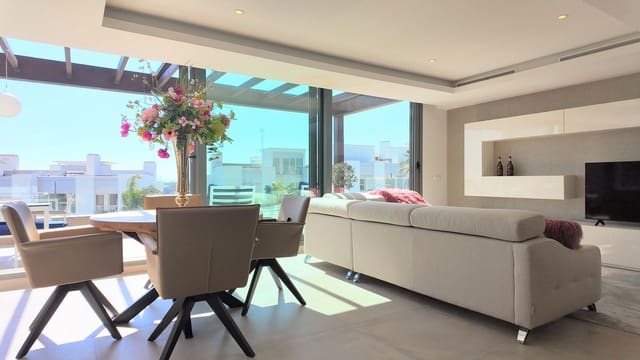 2 soveværelse Lejlighed til salg i Cancelada, Estepona - € 544.999 (Ref: 9884383)