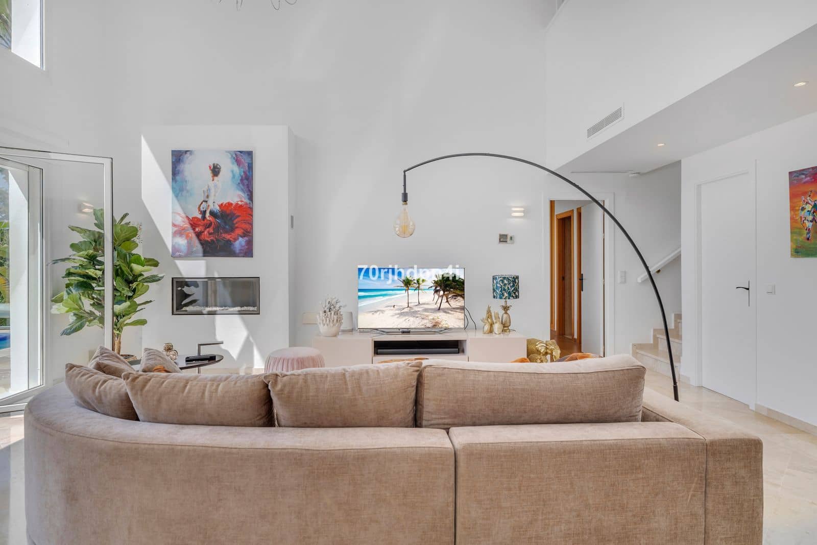 5 soverom Villa til salgs i Estepona - € 1 400 000 (Ref: 9884388)