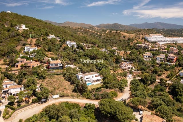 5 soverom Villa til salgs i Estepona - € 1 400 000 (Ref: 9884388)