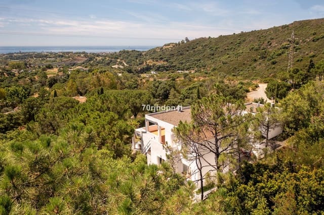 5 soverom Villa til salgs i Estepona - € 1 400 000 (Ref: 9884388)