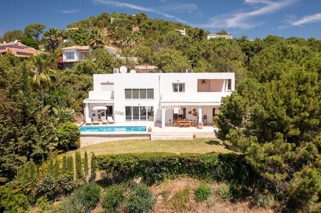 5 soverom Villa til salgs i Estepona - € 1 400 000 (Ref: 9884388)
