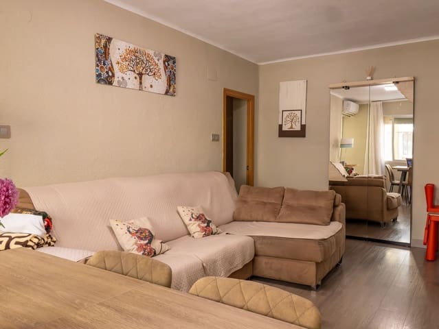 3 soveværelse Lejlighed til salg i Nueva Malaga, Málaga by - € 329.000 (Ref: 9884397)
