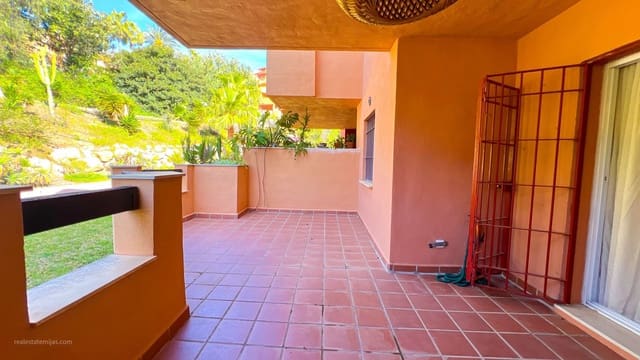 2 soverom Leilighet til salgs i La Reserva, Marbella - € 325 000 (Ref: 9884398)