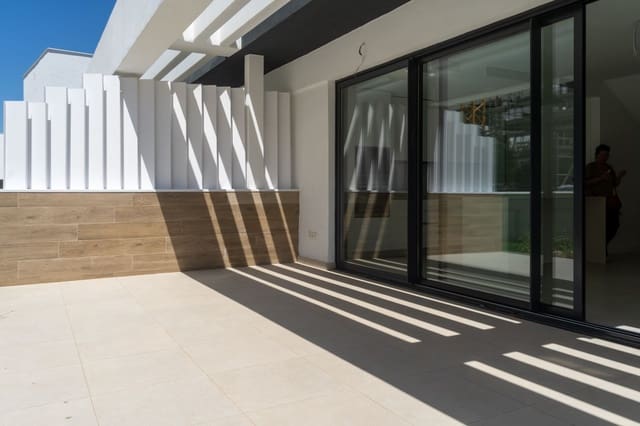 3 camera da letto Villetta Bifamiliare in vendita in Atalaya-Isdabe, Estepona - 795.000 € (Rif: 9884403)