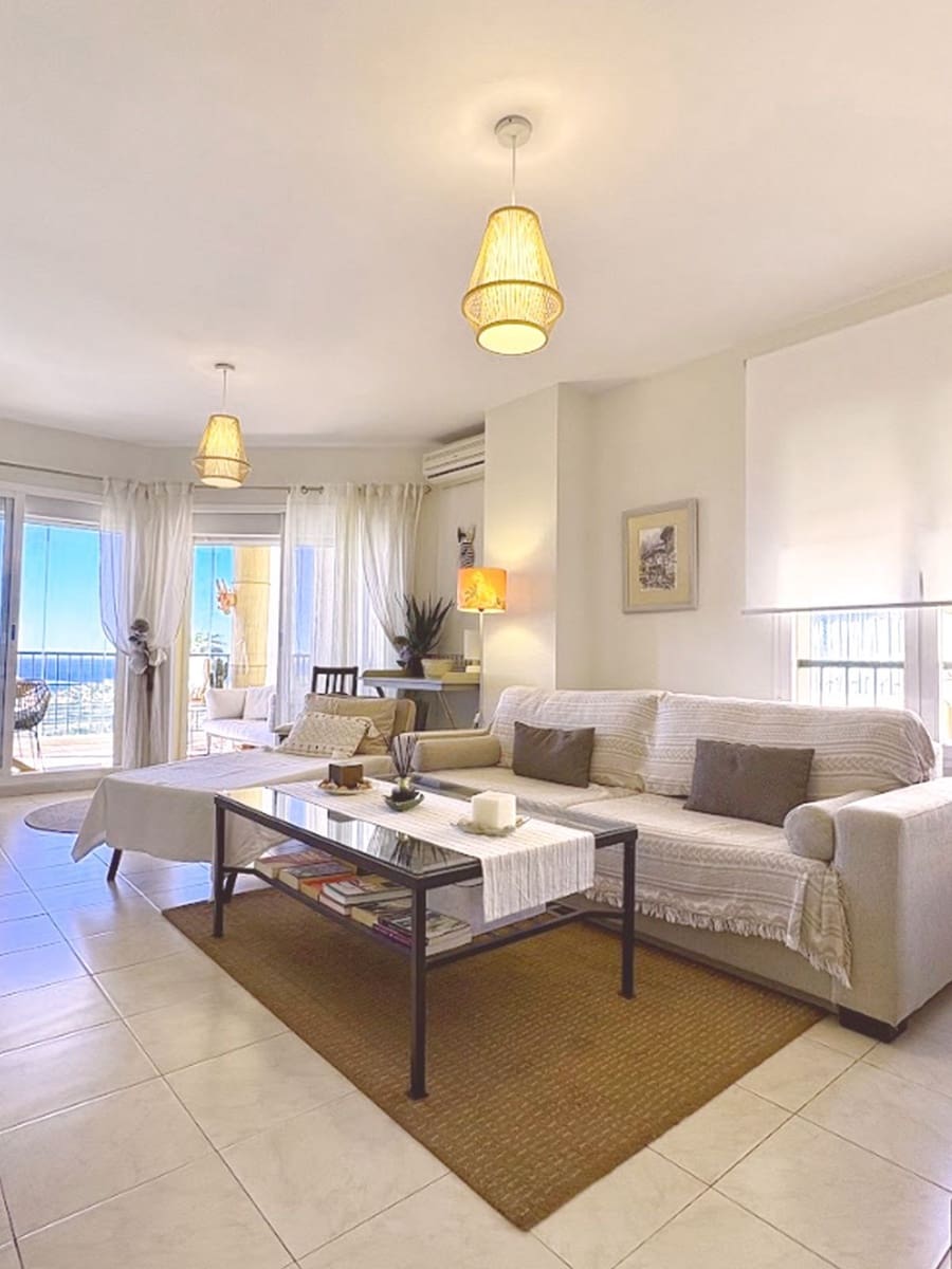 2 bedroom Apartment for sale in Riviera del Sol - € 339,000 (Ref: 9884407)