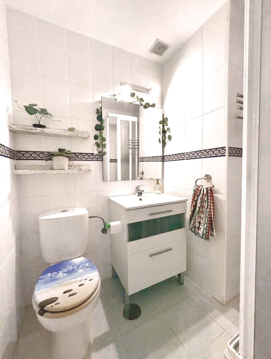 2 bedroom Apartment for sale in Riviera del Sol - € 339,000 (Ref: 9884407)