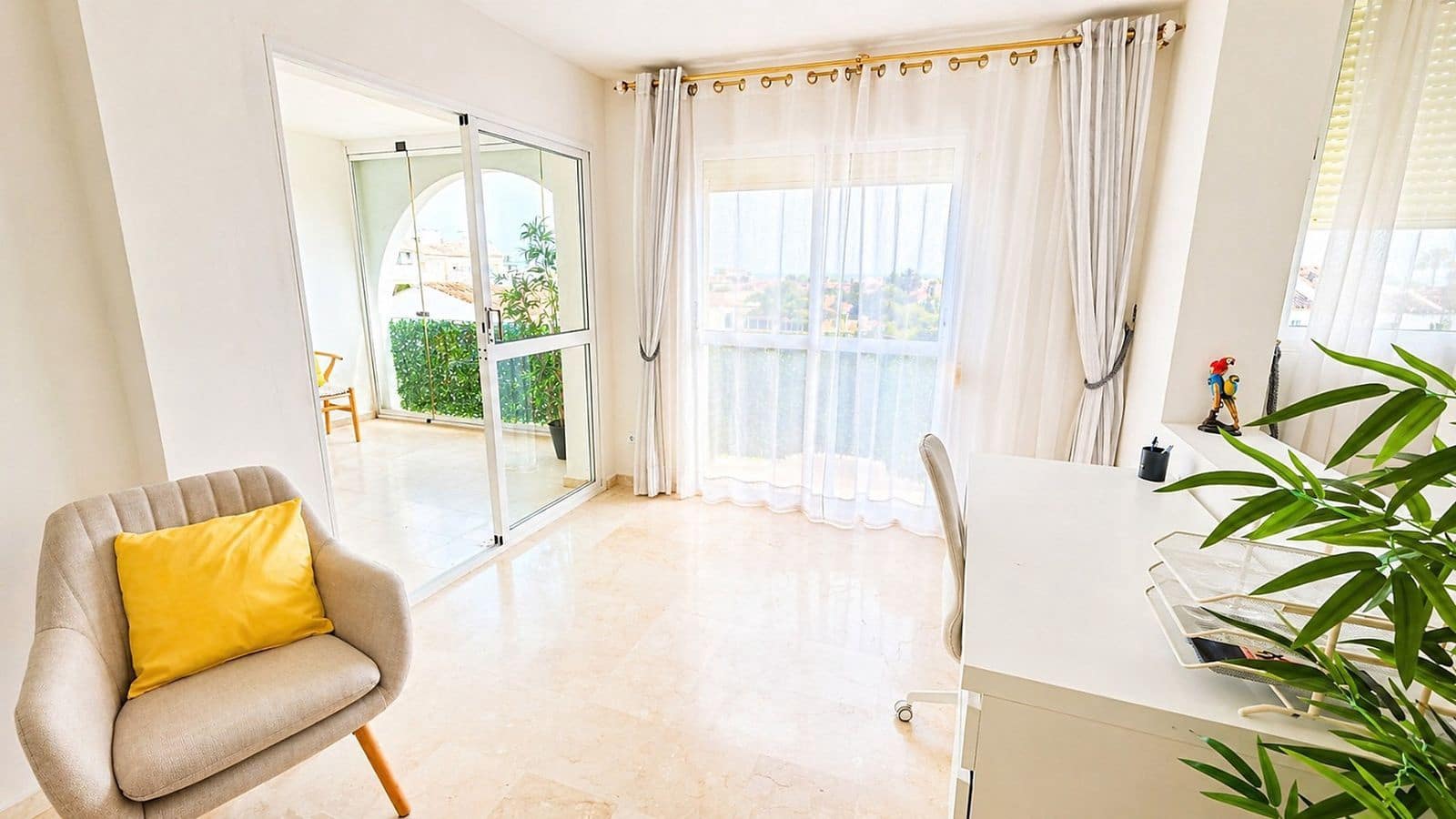 2 slaapkamer Appartement te koop in Atalaya-Isdabe - € 330.000 (Ref: 9884417)