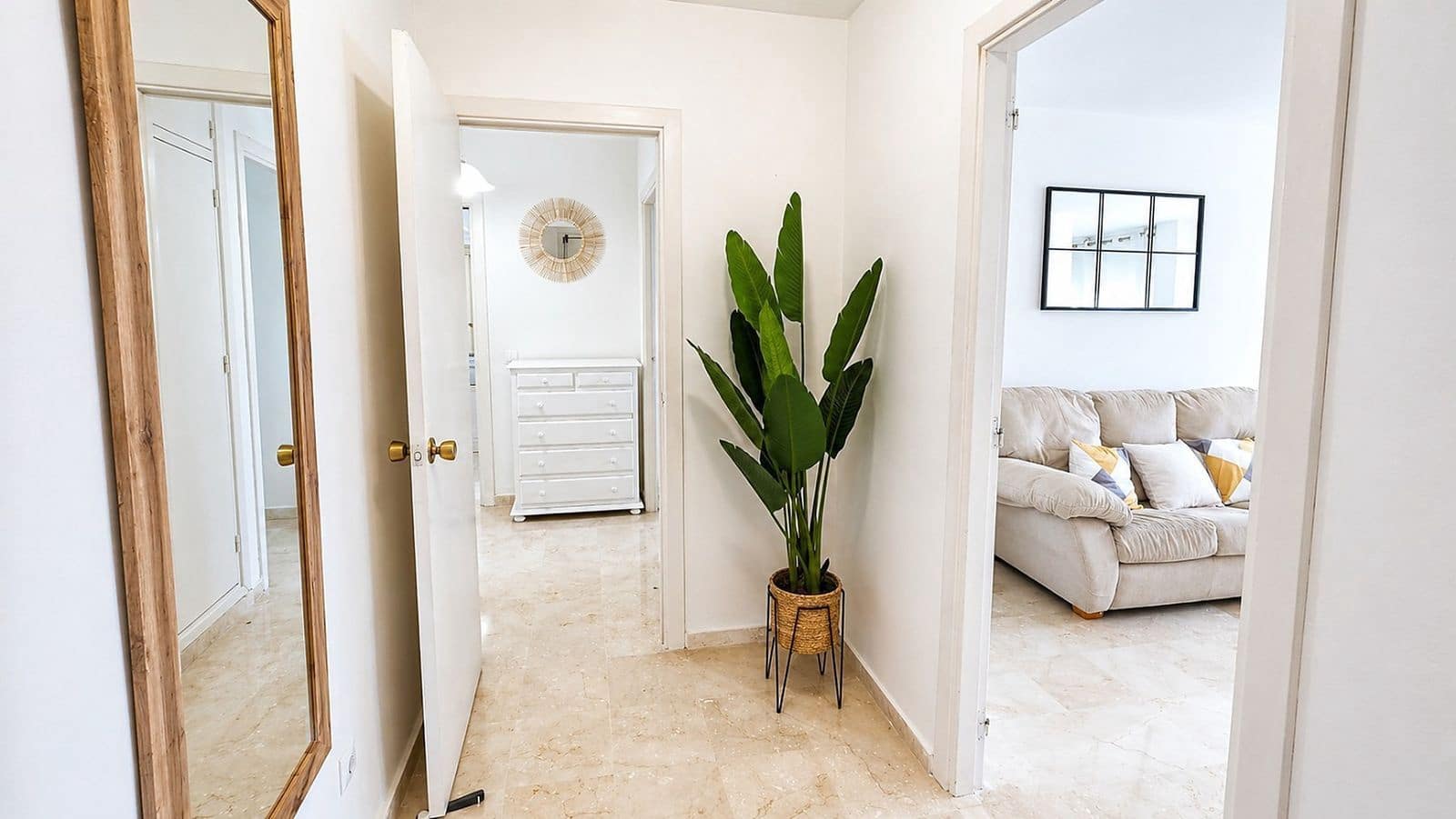 2 slaapkamer Appartement te koop in Atalaya-Isdabe - € 330.000 (Ref: 9884417)