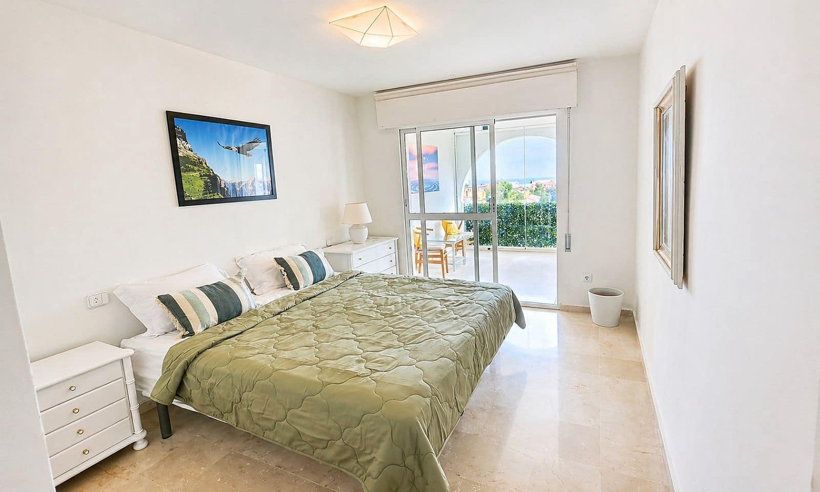 2 slaapkamer Appartement te koop in Atalaya-Isdabe - € 330.000 (Ref: 9884417)