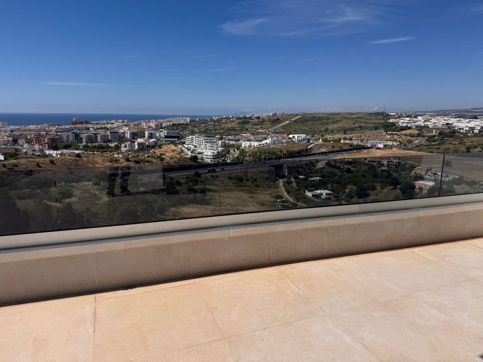 3 soveværelse Penthouse til salg i Estepona - € 1.100.000 (Ref: 9884418)