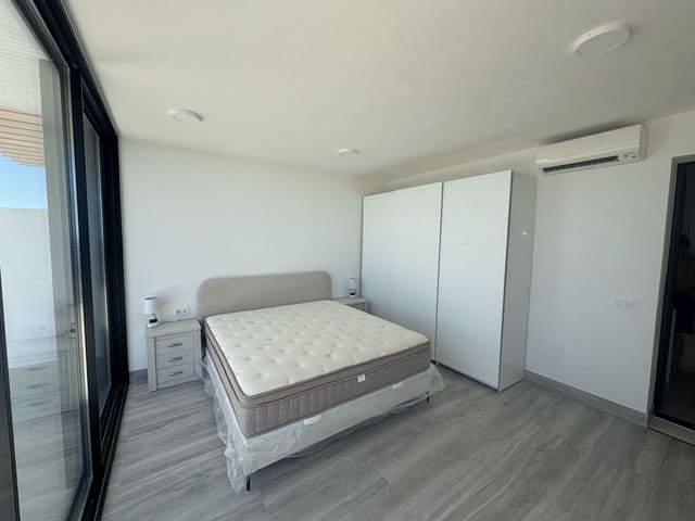 3 soveværelse Penthouse til salg i Estepona - € 1.100.000 (Ref: 9884418)