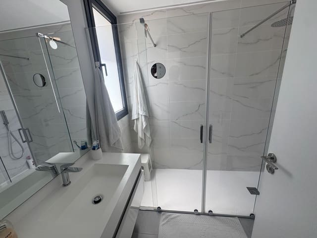 3 soveværelse Penthouse til salg i Estepona - € 1.100.000 (Ref: 9884418)