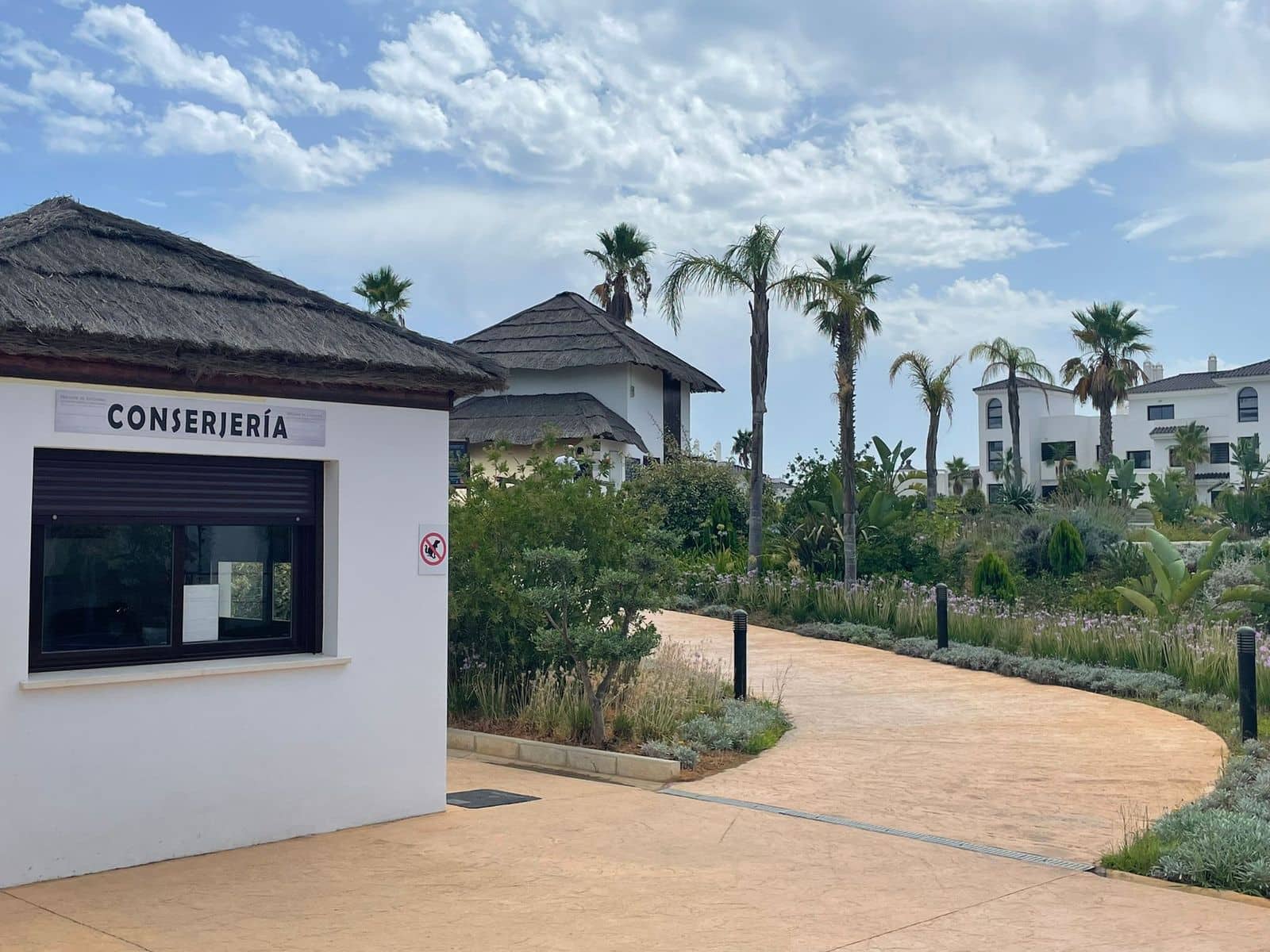 3 soveværelse Penthouse til salg i Estepona - € 1.100.000 (Ref: 9884418)