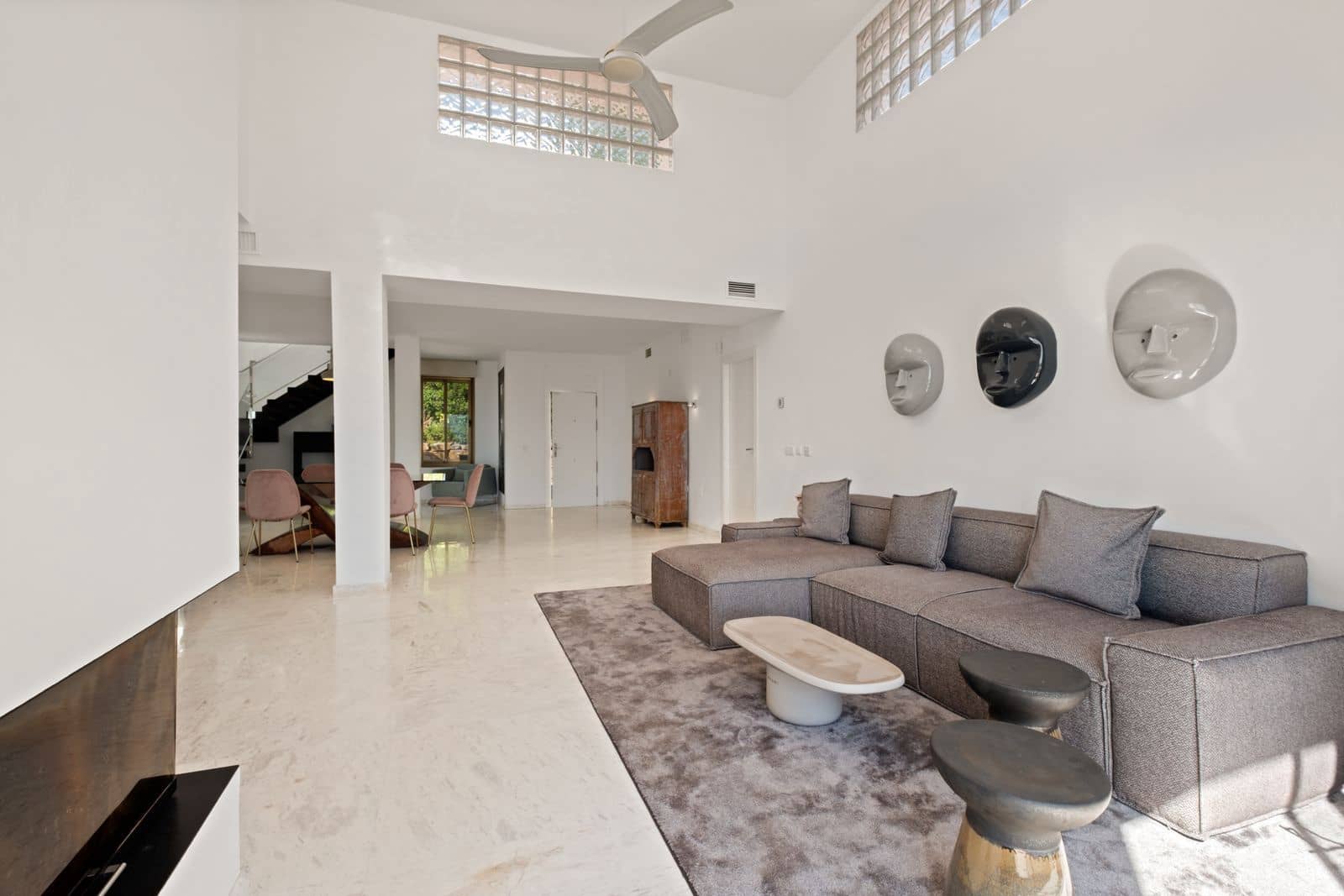 2 sypialnia Penthouse na sprzedaż w La Mairena - 635 000 € (Ref: 9884420)