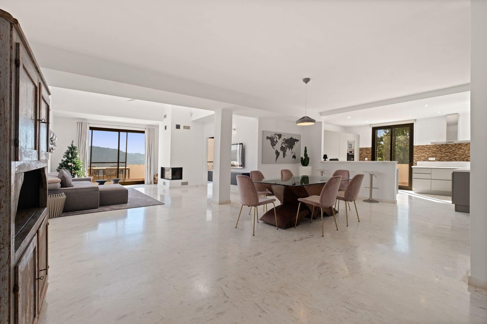 2 sypialnia Penthouse na sprzedaż w La Mairena - 635 000 € (Ref: 9884420)