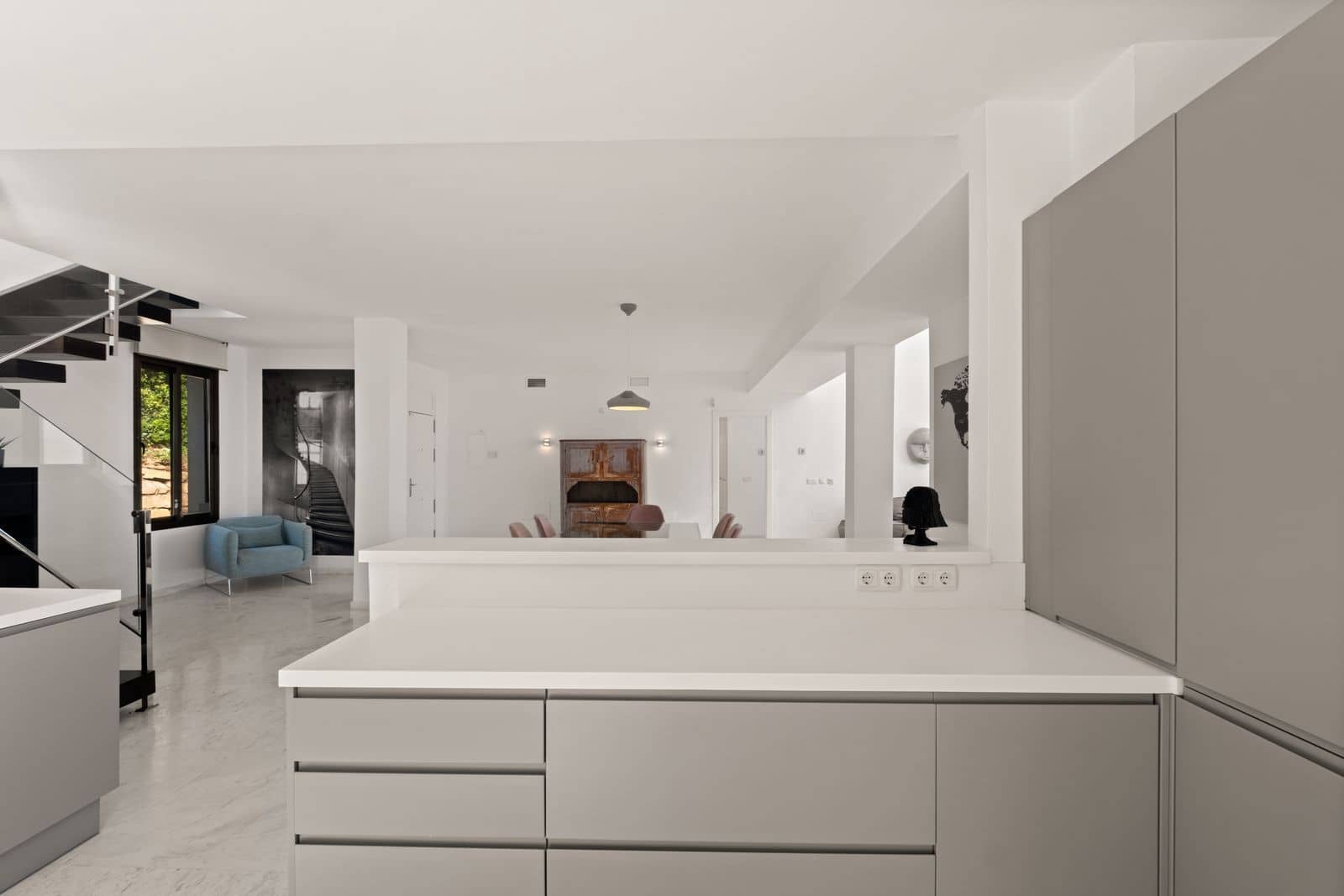 2 sypialnia Penthouse na sprzedaż w La Mairena - 635 000 € (Ref: 9884420)