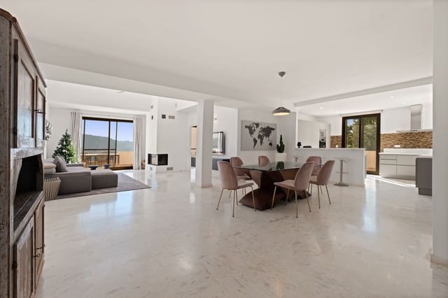 2 sypialnia Penthouse na sprzedaż w La Mairena, Ojen - 635 000 € (Ref: 9884420)