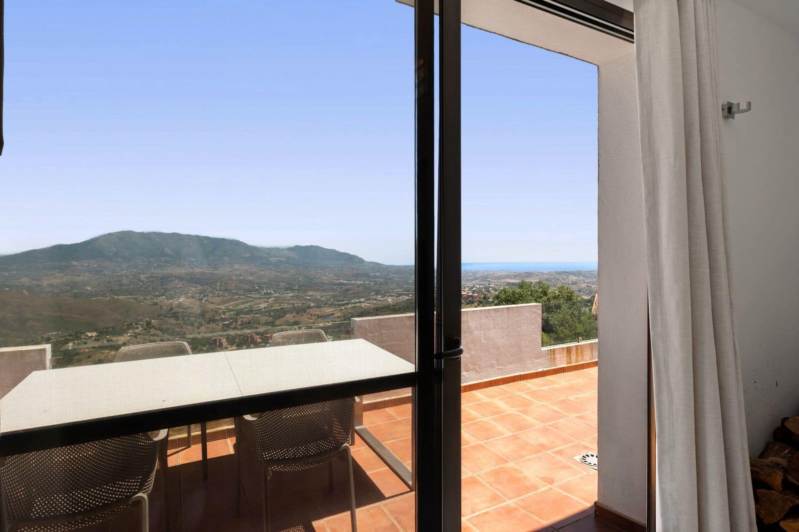 2 sypialnia Penthouse na sprzedaż w La Mairena - 635 000 € (Ref: 9884420)