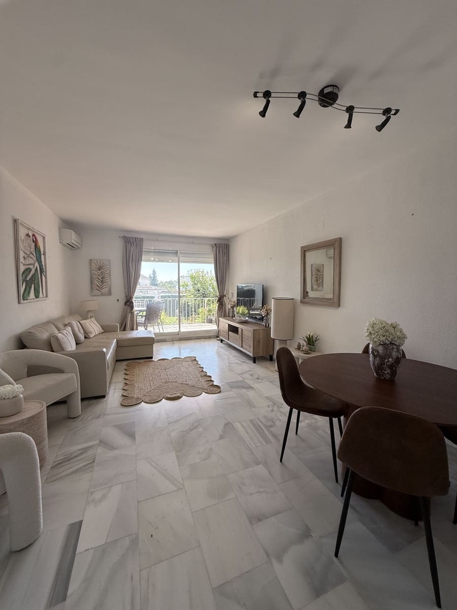 2 soverom Leilighet til salgs i Benahavis - € 375 000 (Ref: 9884421)