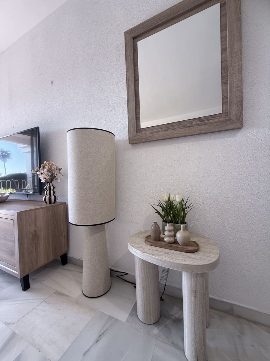 2 soverom Leilighet til salgs i Benahavis - € 375 000 (Ref: 9884421)