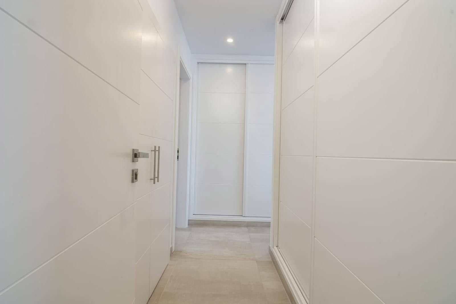 3 soverom Penthouse til salgs i Puerto Banus - € 1 250 000 (Ref: 9884429)