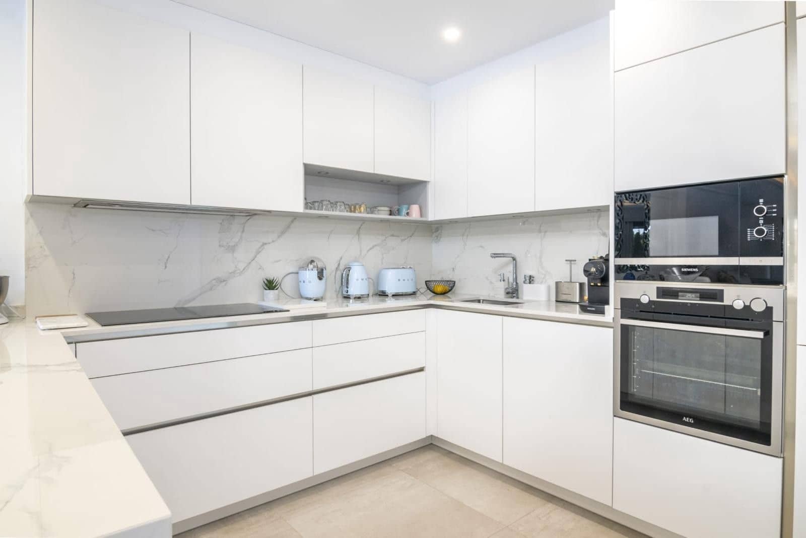 3 soverom Penthouse til salgs i Puerto Banus - € 1 250 000 (Ref: 9884429)