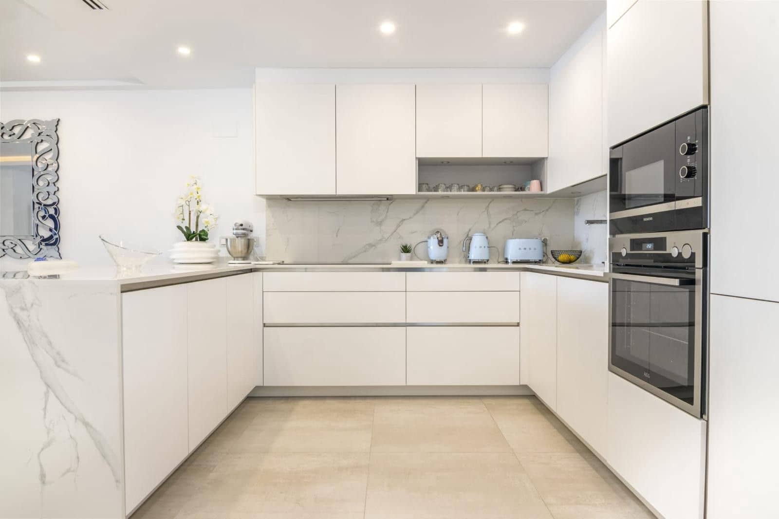 3 soverom Penthouse til salgs i Puerto Banus - € 1 250 000 (Ref: 9884429)