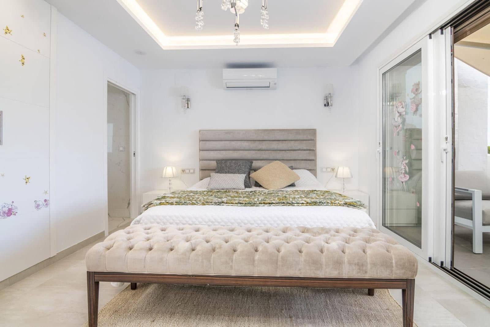 3 soverom Penthouse til salgs i Puerto Banus - € 1 250 000 (Ref: 9884429)