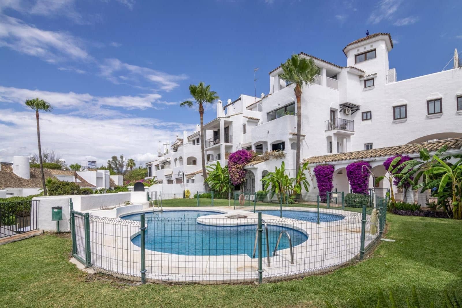 3 soverom Penthouse til salgs i Puerto Banus - € 1 250 000 (Ref: 9884429)