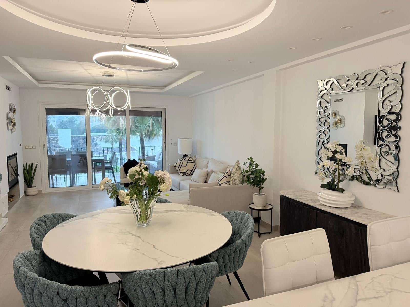 3 soverom Penthouse til salgs i Puerto Banus - € 1 250 000 (Ref: 9884429)