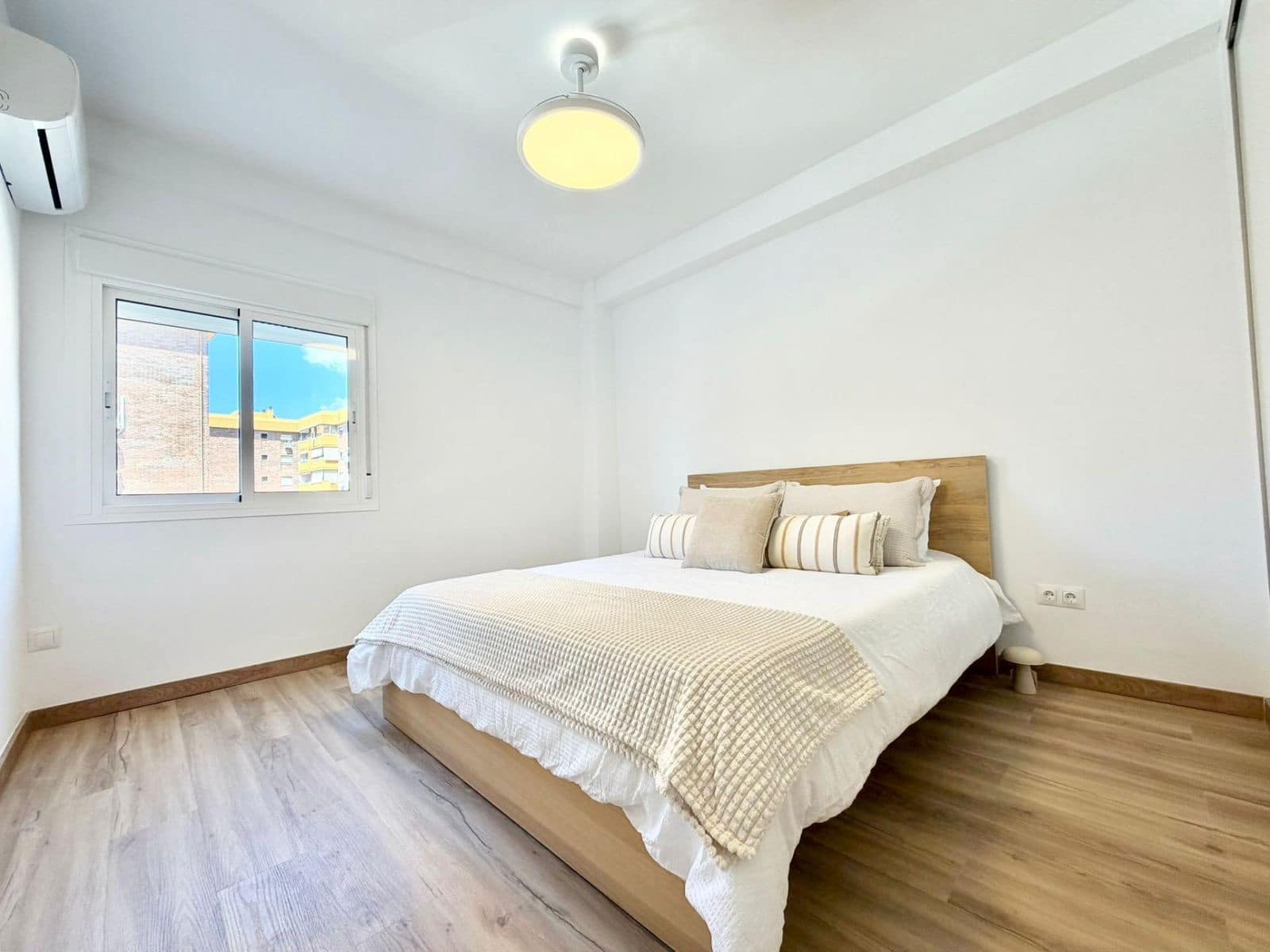 Apartamento de 2 habitaciones en Arroyo de la Miel en venta - 325.000 € (Ref: 9894492)