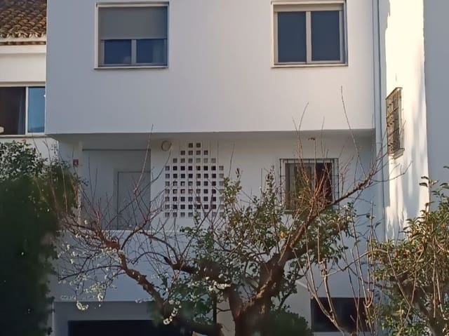 5 camera da letto Casa in vendita in Golden Mile, Marbella - 1.155.000 € (Rif: 9894495)