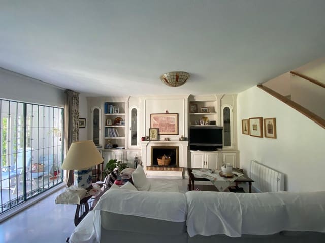 5 camera da letto Casa in vendita in Golden Mile, Marbella - 1.090.000 € (Rif: 9894495)