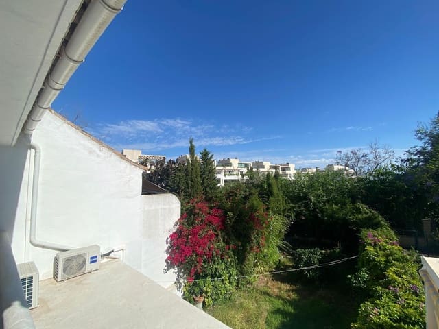 5 camera da letto Casa in vendita in Golden Mile, Marbella - 1.090.000 € (Rif: 9894495)