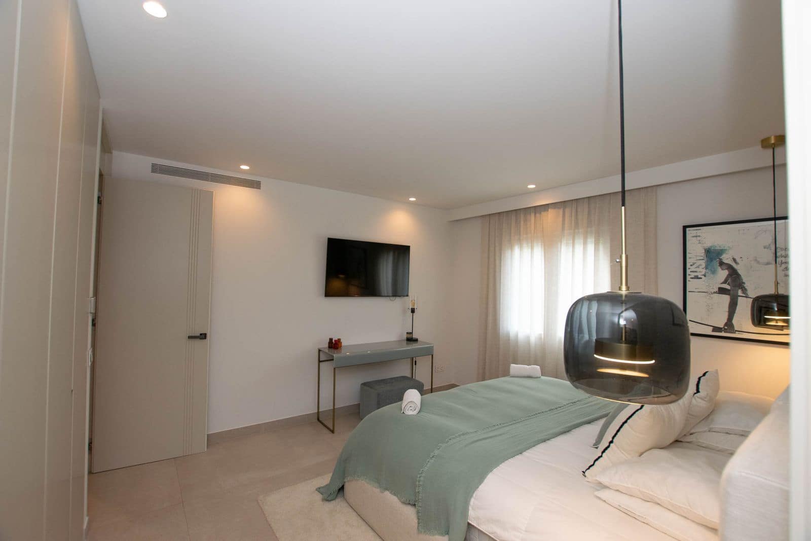 3 soveværelse Lejlighed til salg i Puerto Banus - € 1.999.000 (Ref: 9894498)