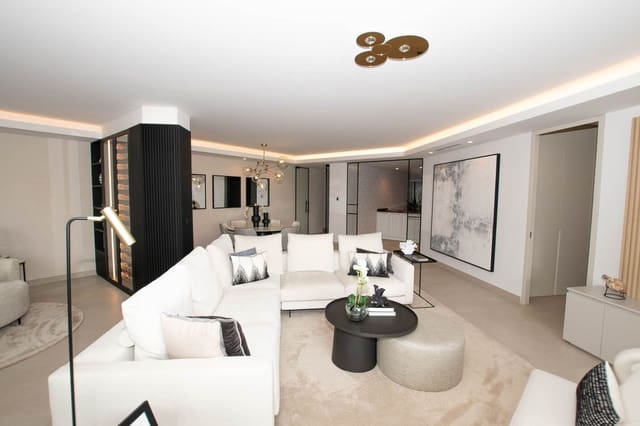3 soveværelse Lejlighed til salg i Puerto Banus, Marbella - € 1.999.000 (Ref: 9894498)
